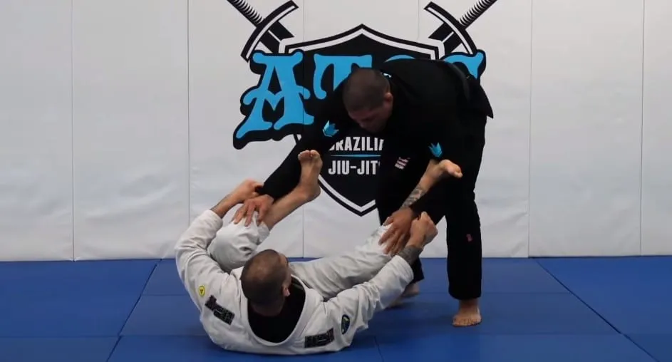 17070 bjj tarantula guard setup