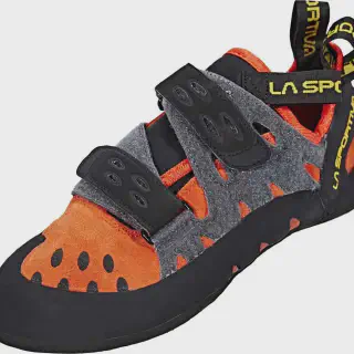 /img/17222-climbing-shoe-sizes.webp